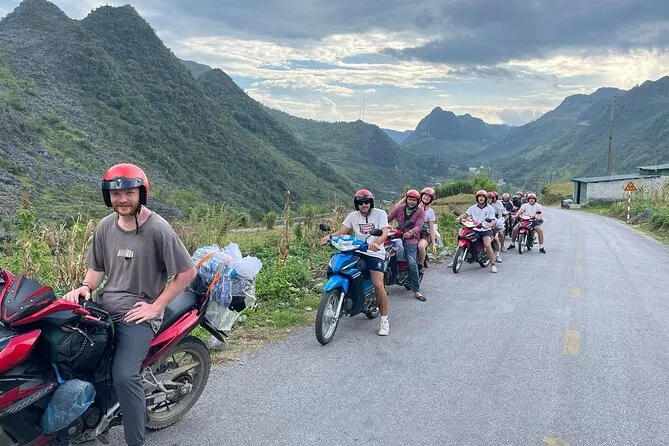 Ha Giang Loop without a license - some safe riding tips