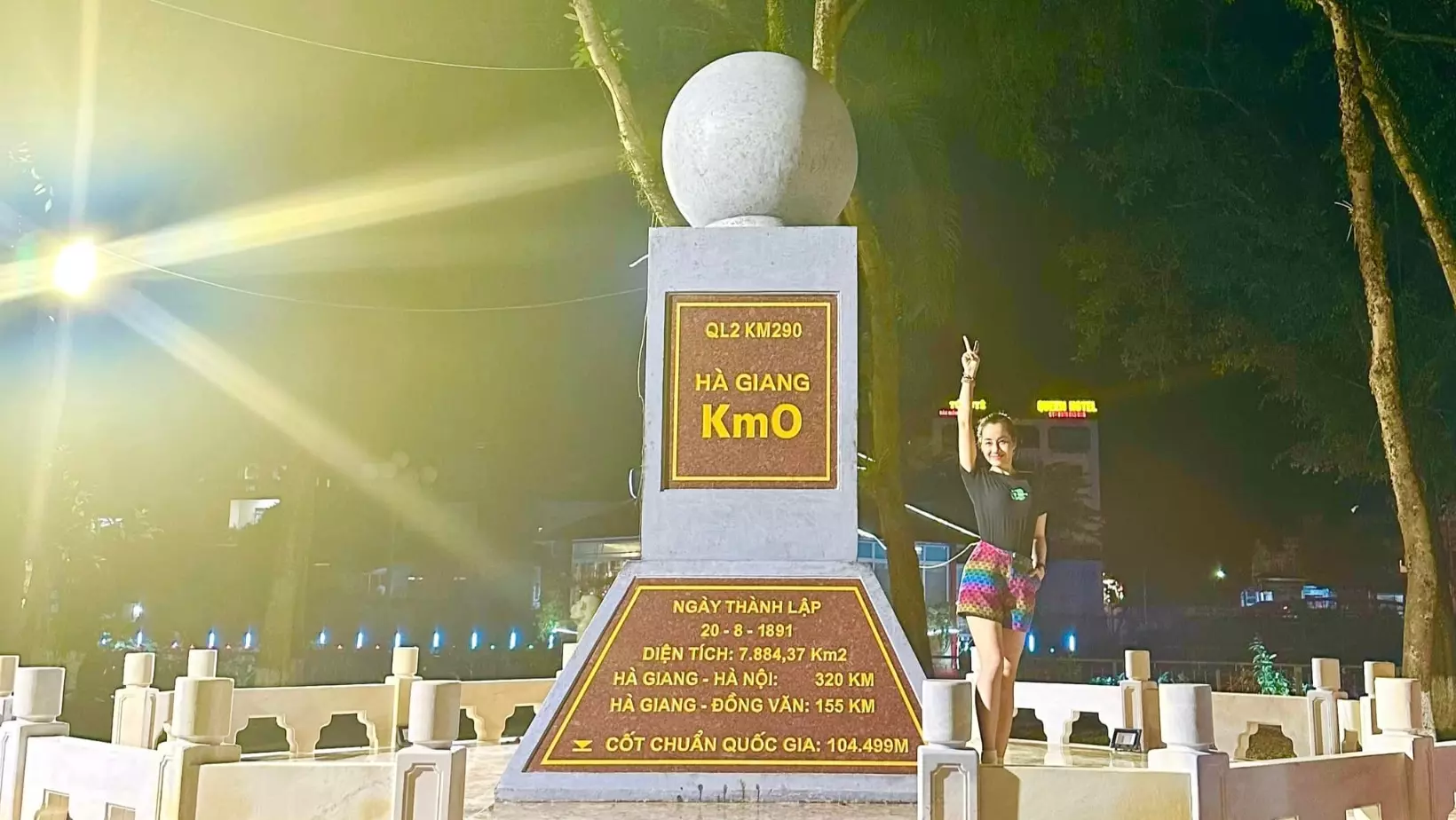 Km0 Hà Giang địa danh nổi tiếng, điểm xuất phát trên hành trình khám phá cao nguyên đá Đồng Văn