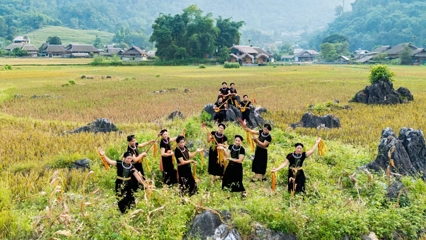 Km0 Hà Giang là nơi hội tụ của nhiều dân tộc, nơi có phong tục tập quán riêng biệt, tạo nên một bức tranh đa dạng về văn hóa