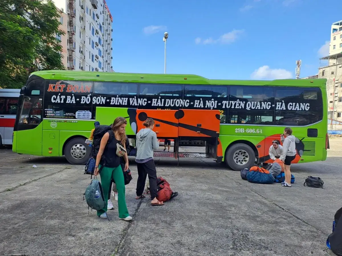 Travelling from Cat Ba to Ha Giang by sleeper bus