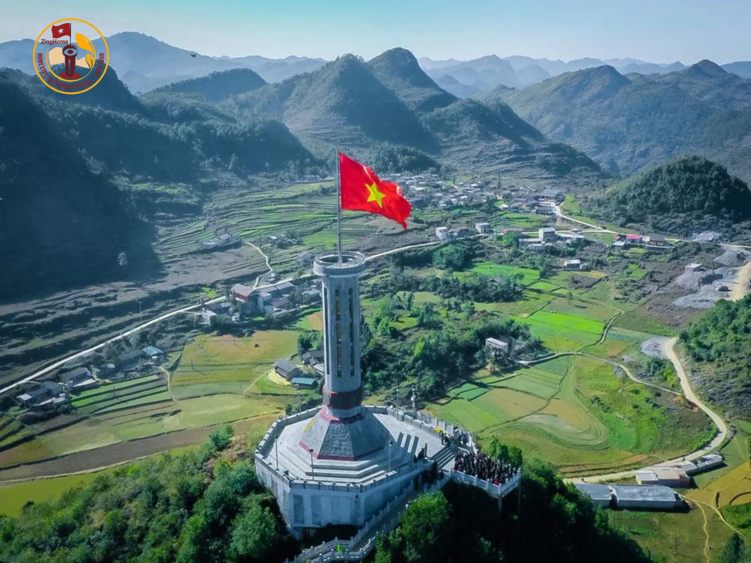 Cột cờ Lũng Cú - Những địa điểm không thể bỏ qua ở Hà Giang