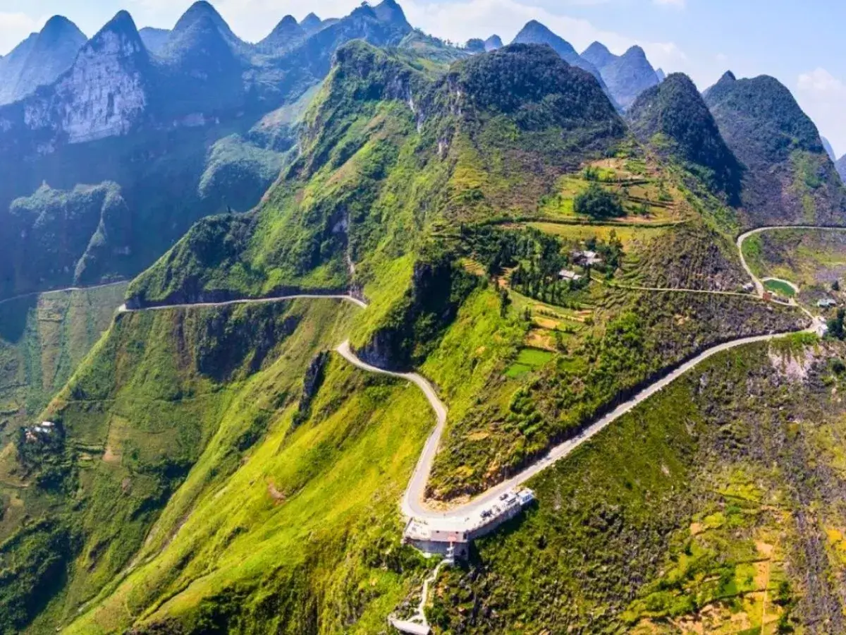 What makes the Ha Giang loop roads unique?