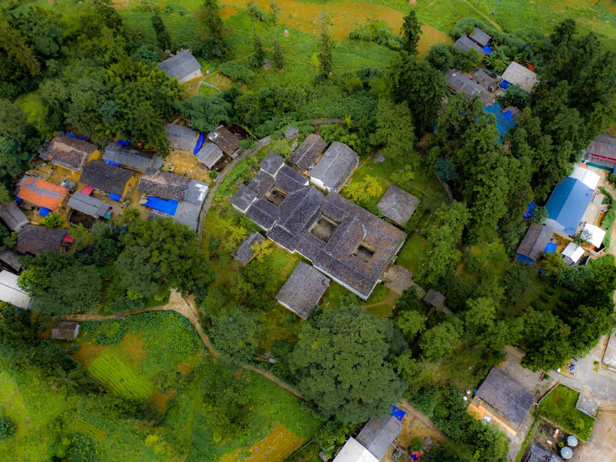 Dinh thự vua Mèo (Nhà Vương)