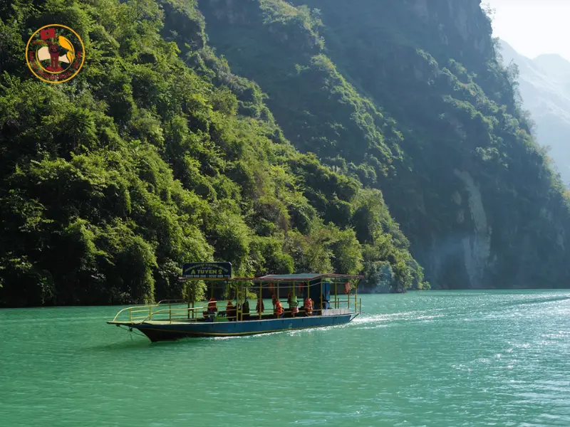 Sông Nho Quế Hà Giang với hẻm Tu Sản