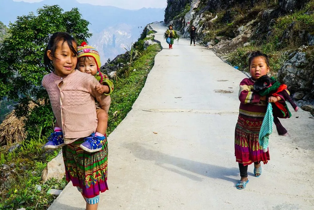 How to Get ha giang skywalk