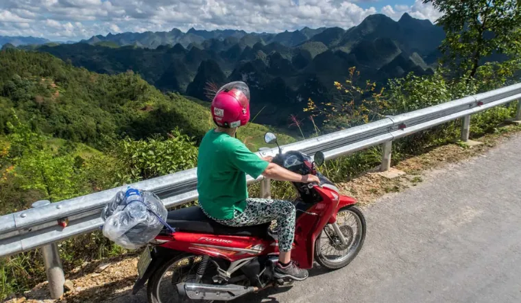 Motorbike on Ha Giang road – Is the Ha Giang Loop Safe?