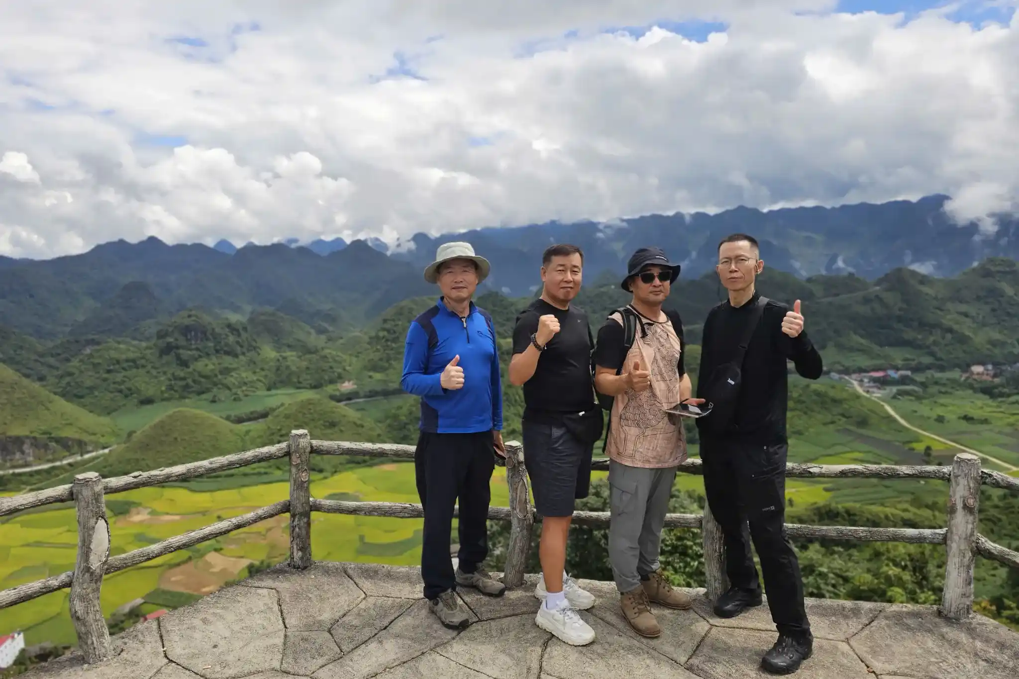 Panoramic photography of Quan Ba Twin Mountain and surrounding landscape